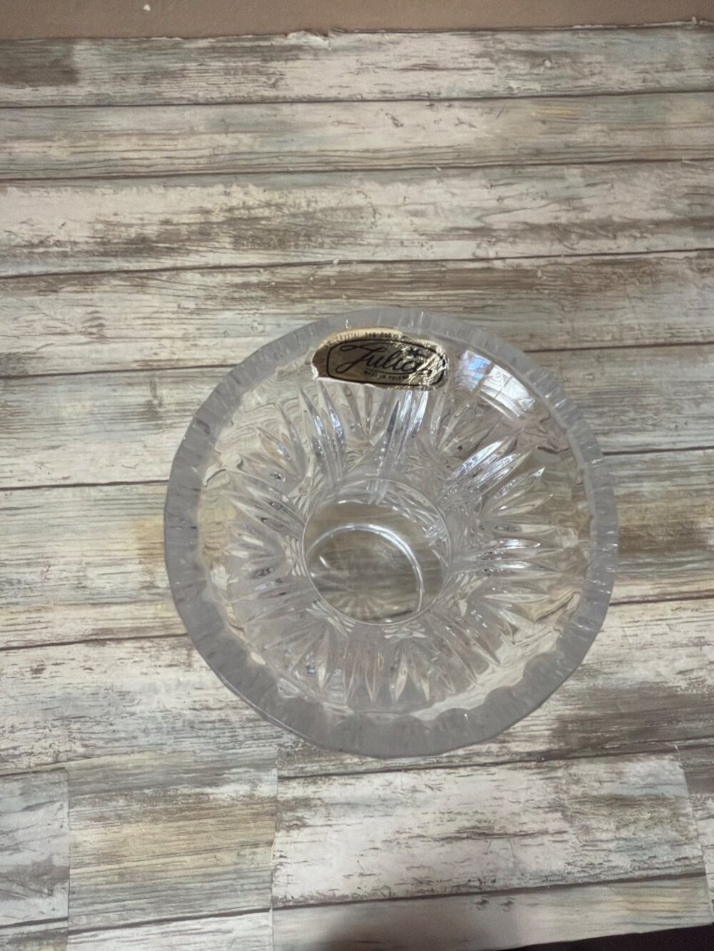 Vintage Julia Made in Poland Hand Cut Lead Crystal Vase 24% PbO 8" - Picture 7 of 8